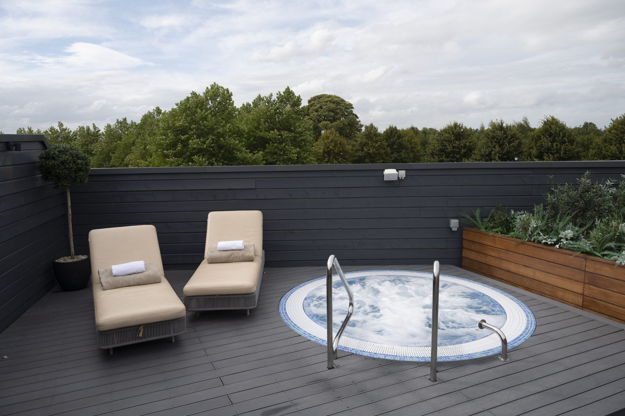 Rooftop and Thermal Suite Experience
